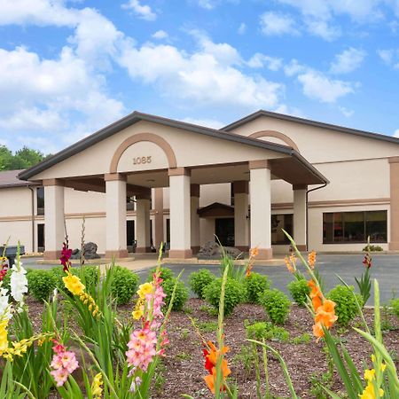布莱尔斯维尔戴斯温德姆酒店 Blairsville 外观 照片